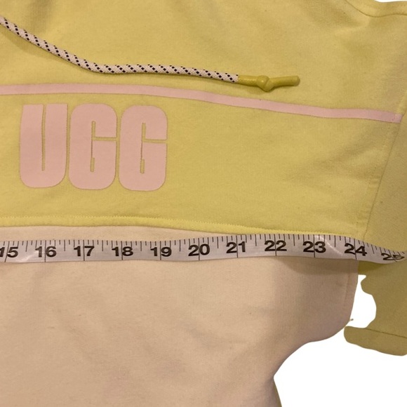 🆕💛UGG RTW COLLECTION CROP HOODIE💛🆕 - Picture 9 of 9